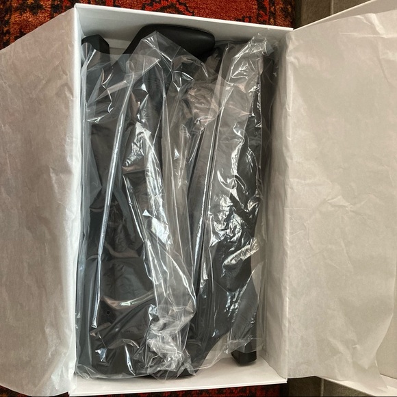 & Other Stories Leather Knee High Boots NIB - Picture 6 of 8